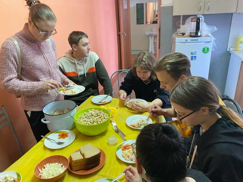 Мастер-класс «Новогодние салаты»!